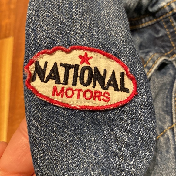 Boy’s Size L Denim Jacket with Built-in Sweatshirt-style Hood & Motor Car Badges - Picture 4 of 7